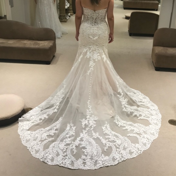 BNWOT 👰🏻‍♀️Allure Bridals Dress - NO alterations! 🤍 - Picture 5 of 6